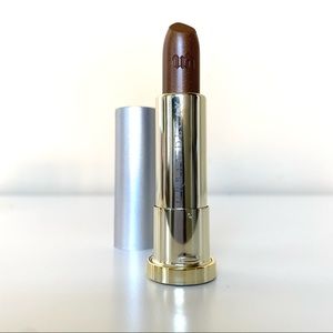 URBAN DECAY Bronze Lipstick in “Smog”